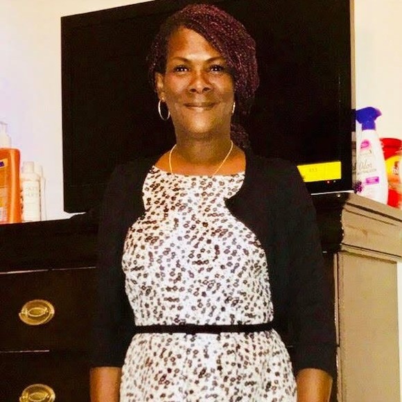 Meet your Posher, Bernice - Picture 1 of 1